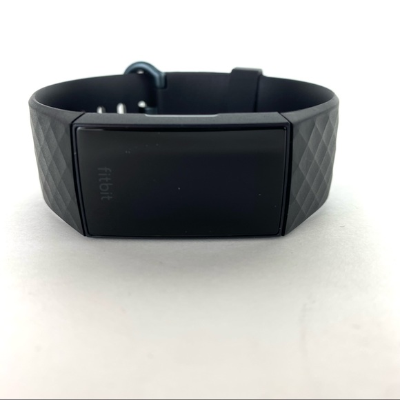 FitBit Charge 4 Fitness Tracker & GPS Smart Watch Pedometer Black Bands S & L - Picture 3 of 12